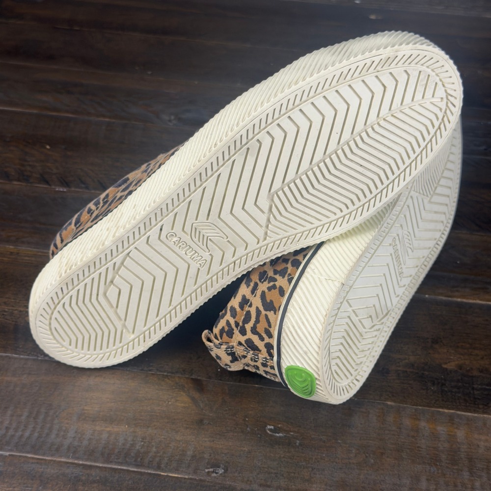 Cariuma OCA Low Leopard Print Canvas Sneakers Womens 9 Animal Print Lace Up - Picture 7 of 8